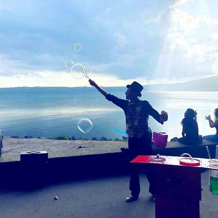 Il Poggio Degli Ulivi Apartment Trevignano Romano Bagian luar foto