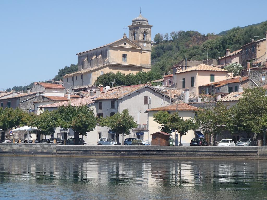 Il Poggio Degli Ulivi Apartment Trevignano Romano Ruang foto